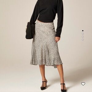 Elegant Black and White Patterned Skirt